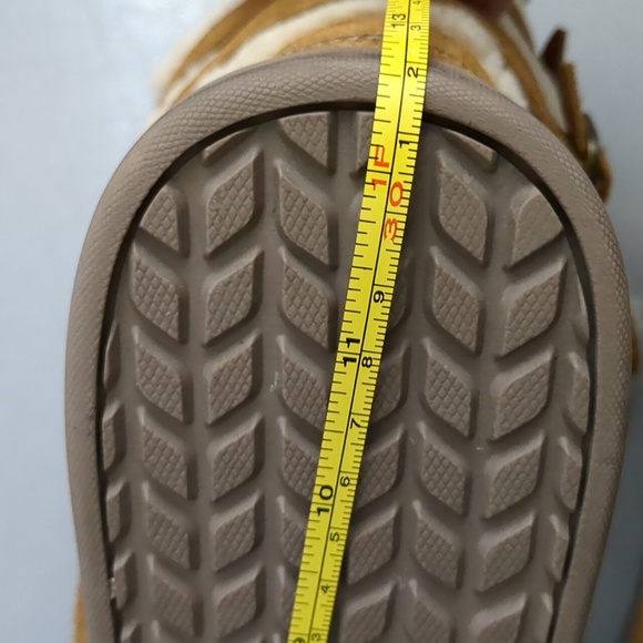 Kookaburra by UGG Suede Boot - Picture 7 of 9